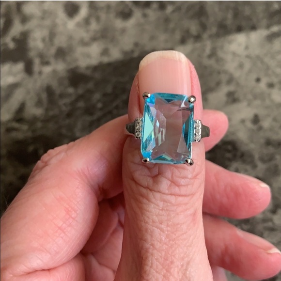 Silver cubic zirconia - Picture 5 of 6